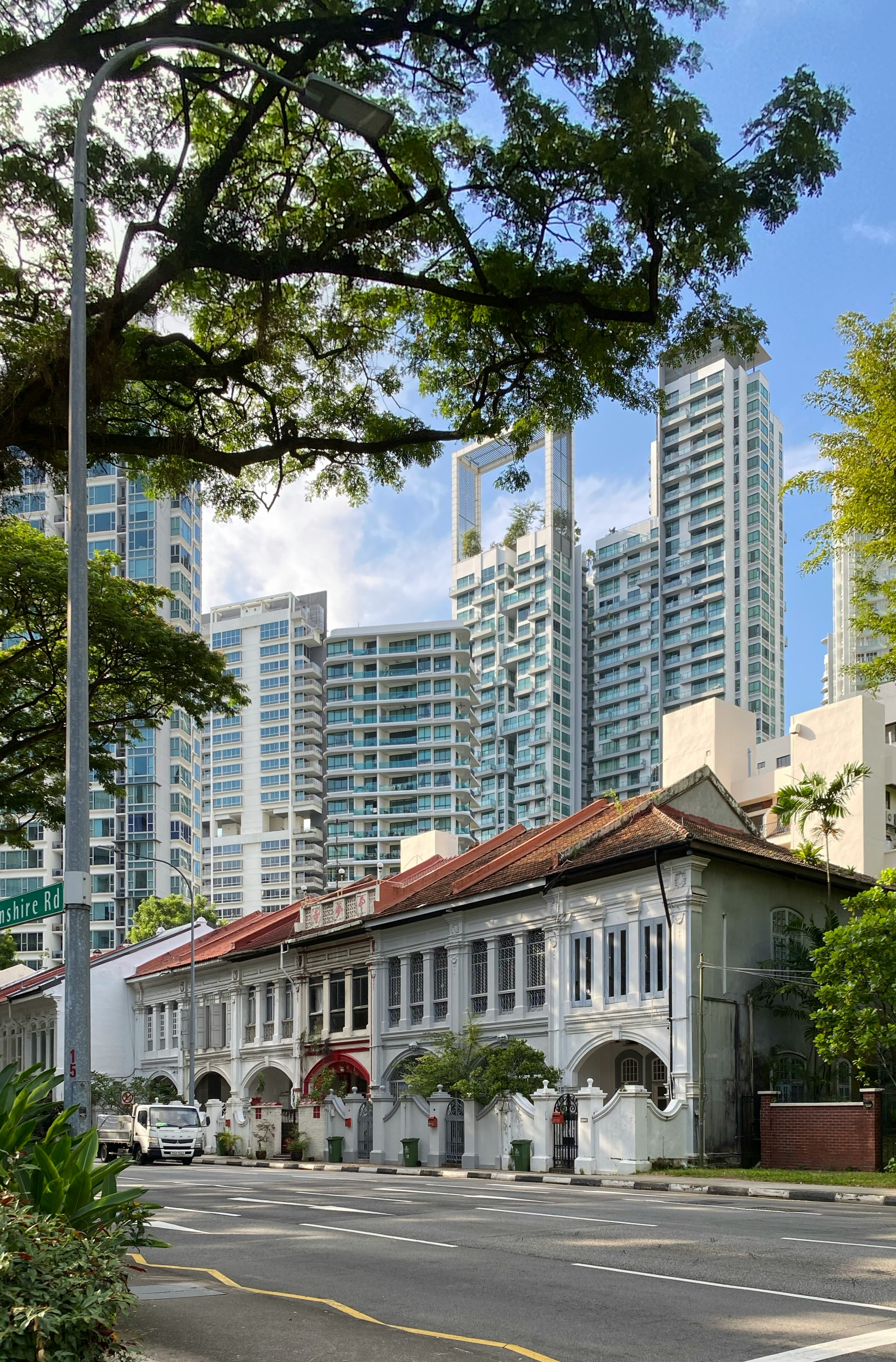 Singapore vs. Johor Bahru: Where Should You Send Your Child to School?